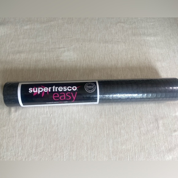 NWT Super Fresco Easy Wallpaper 1 Roll 32-659 Crocodile Black 10.05m x .52m - Picture 3 of 5